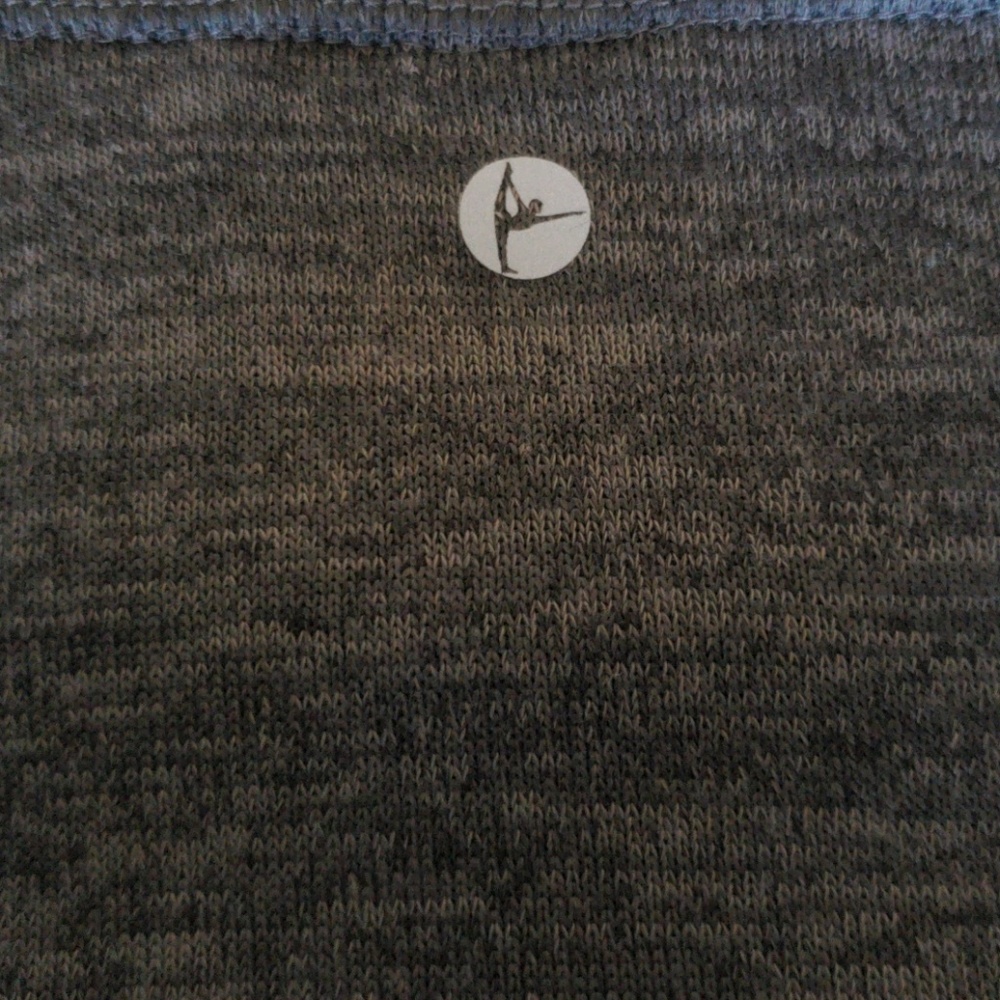 Active life pullover - Picture 4 of 4
